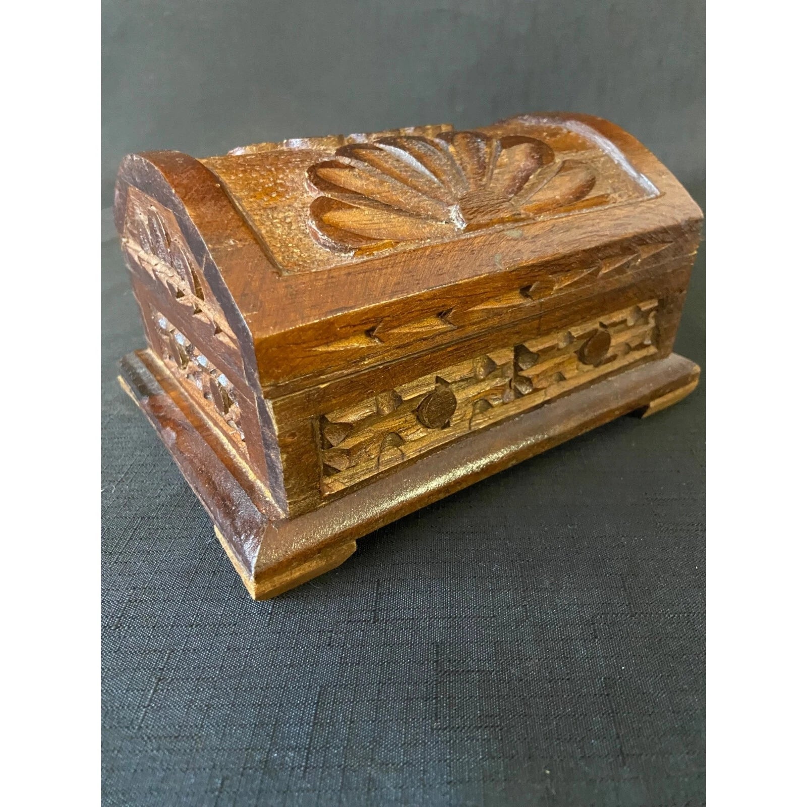 Vintage Woodcarving Jewelry Storage Box | eBay