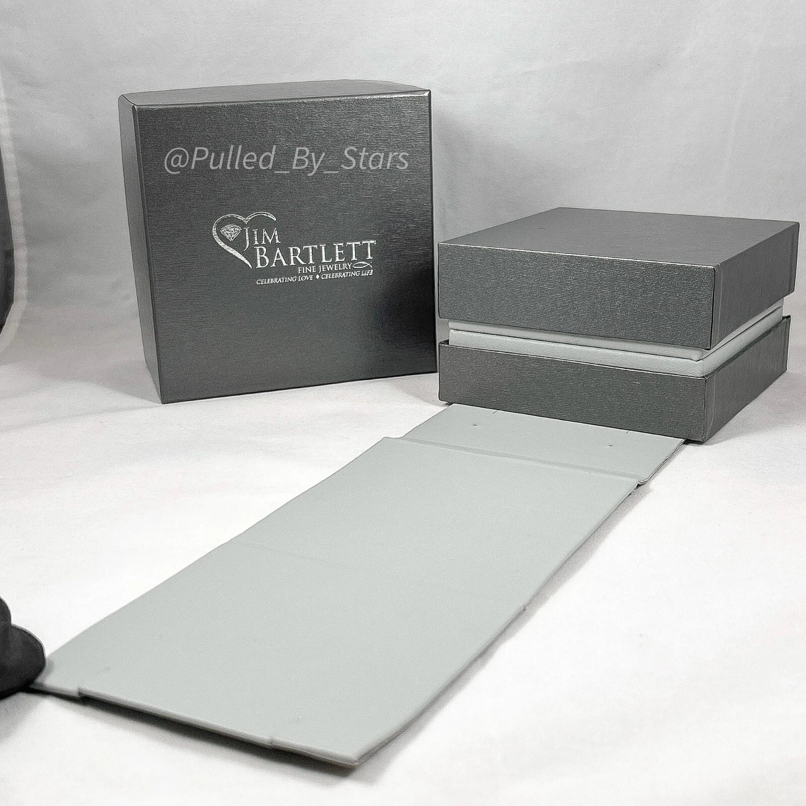 Boutique Jewelers Sleek Metallic Pewter Necklace/Earrings Gift Presentation Box | eBay