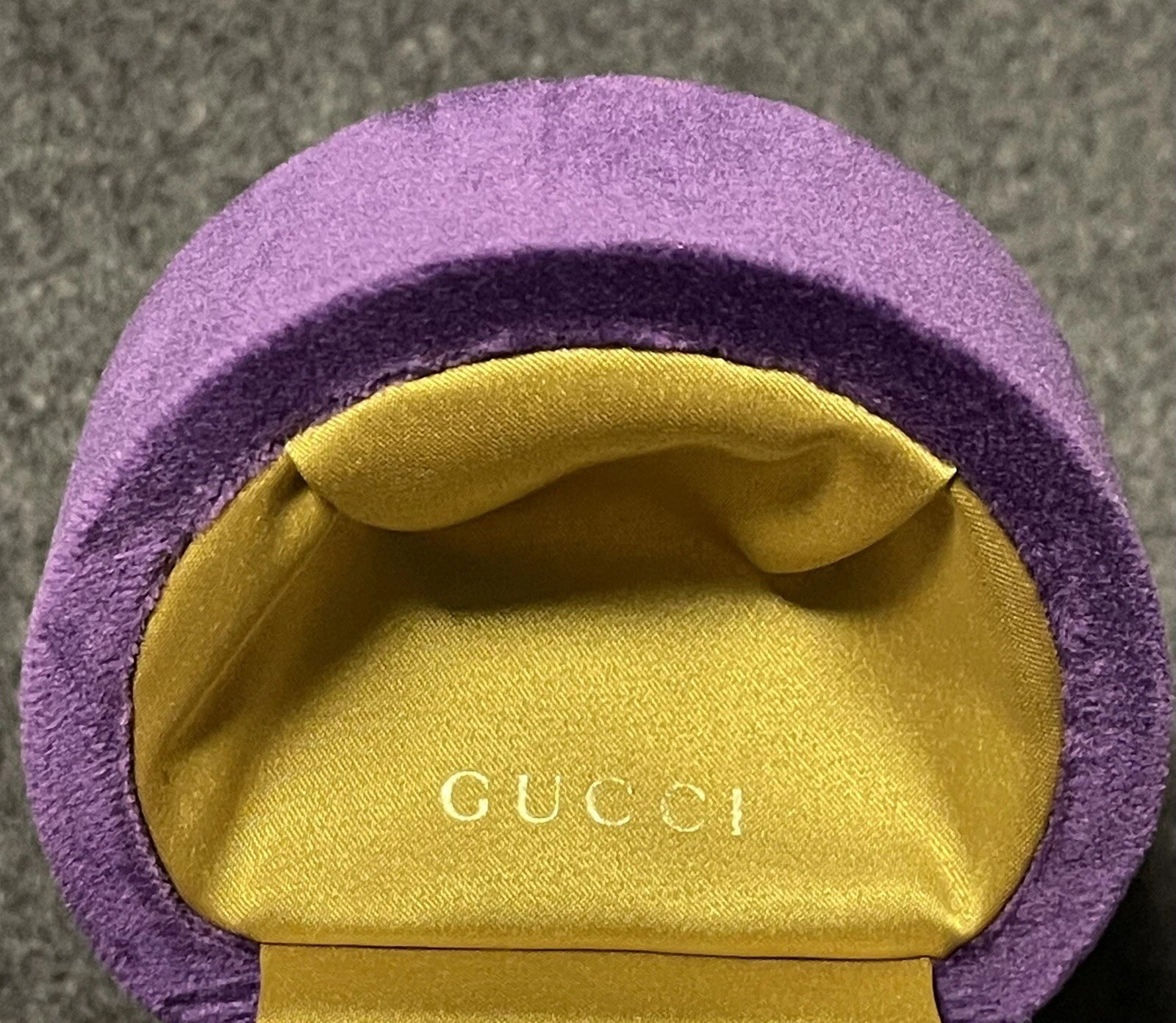 Genuine GUCCI Purple Velvet Clam Style Ring Box - 3.5" x 3" Inches - NEW | eBay